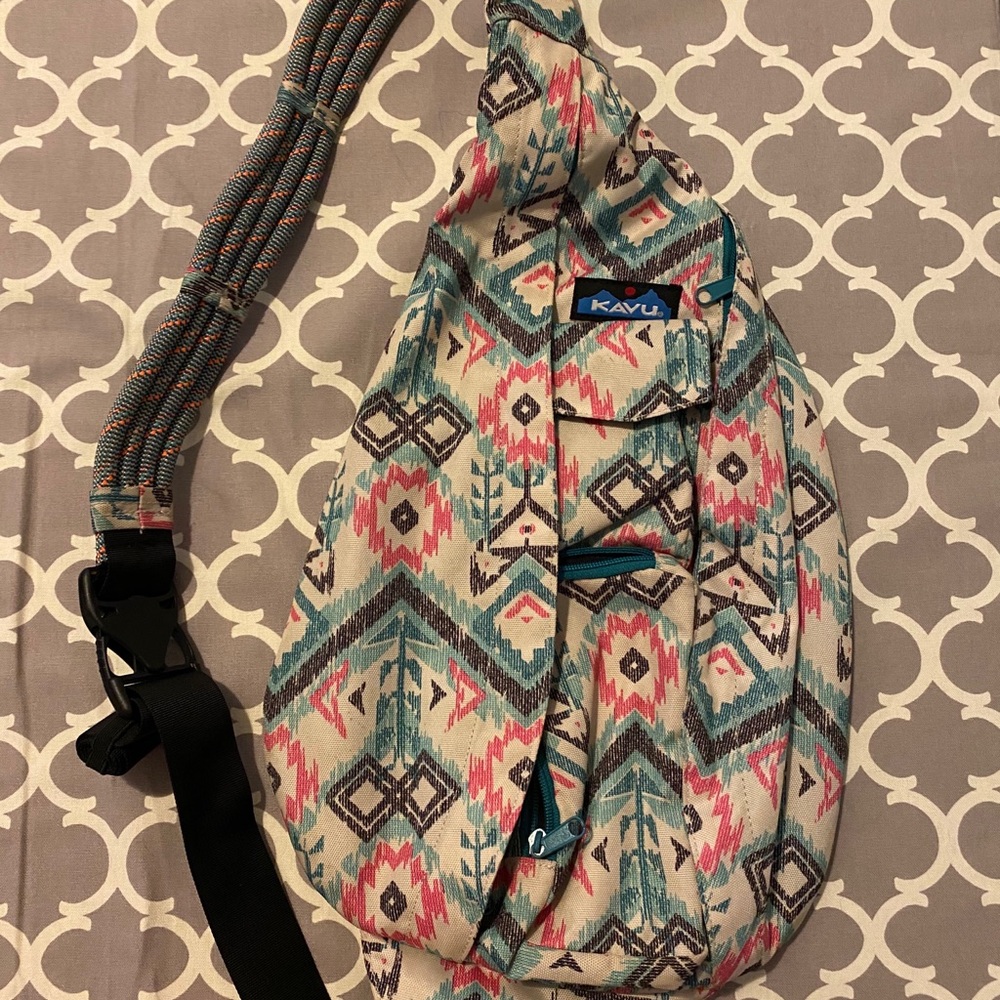 EUC Kavu rope sling bag